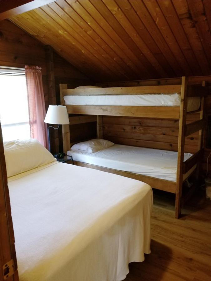 Lake Texoma Camping Resort Cabin 8 Willow Spring Dış mekan fotoğraf