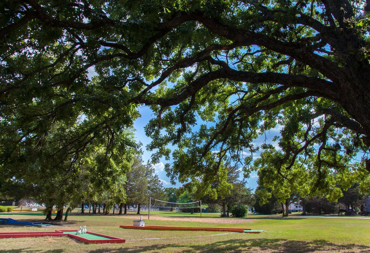 Lake Texoma Camping Resort Cabin 8 Willow Spring Dış mekan fotoğraf