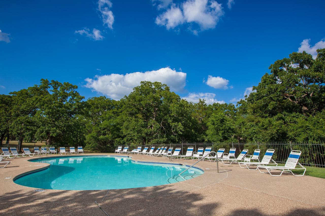 Lake Texoma Camping Resort Cabin 8 Willow Spring Dış mekan fotoğraf